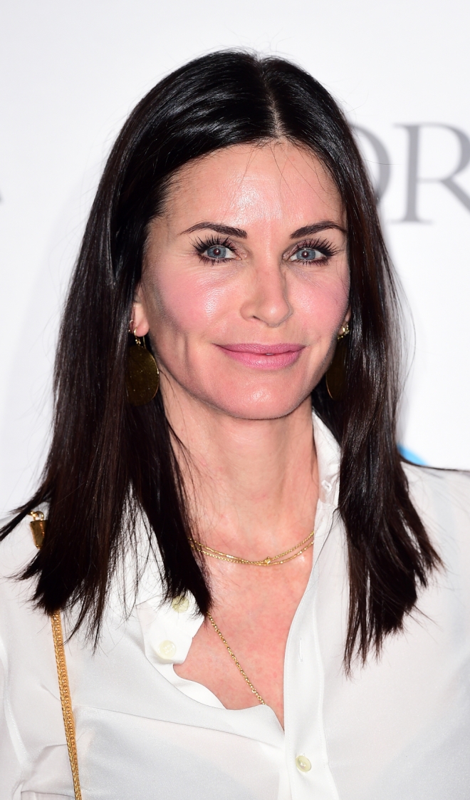 2016: Courteney Cox, arrepentida