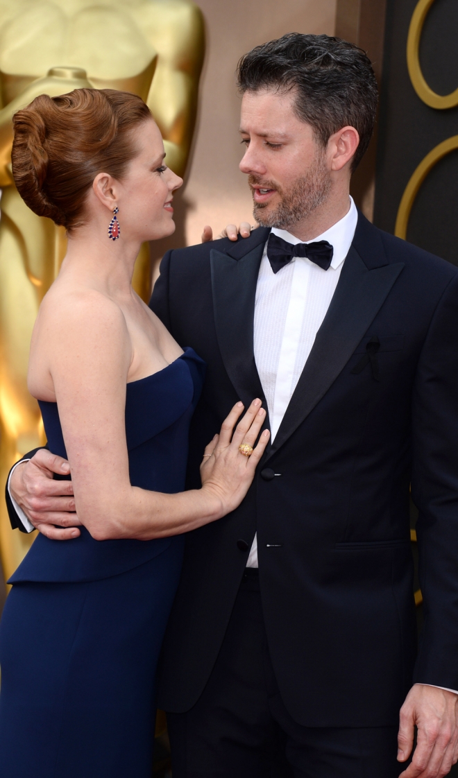 Amy Adams y Darren Le Gallo, miradas cómplices