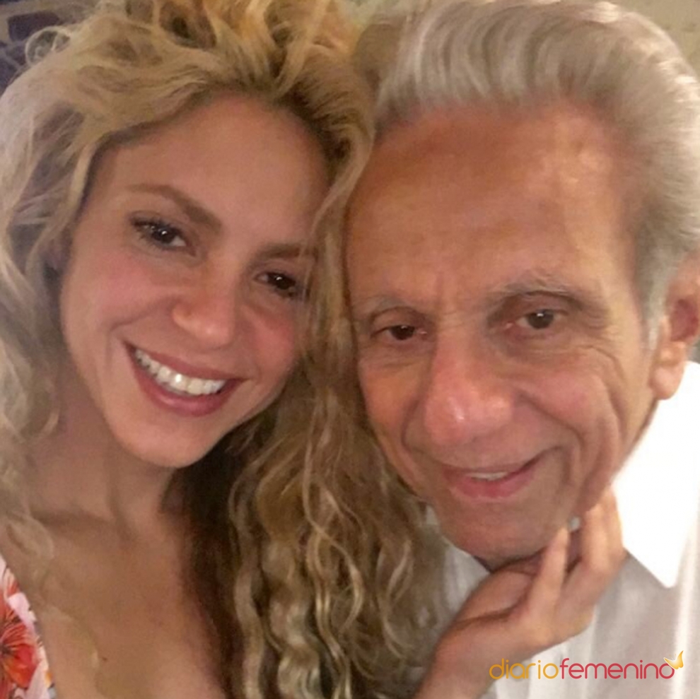 Famosos con sus padres: Shakira, todo amor