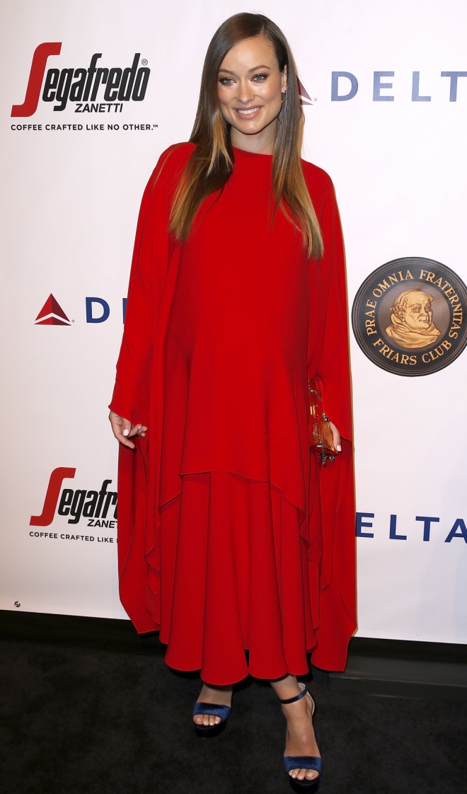 Olivia Wilde, total red