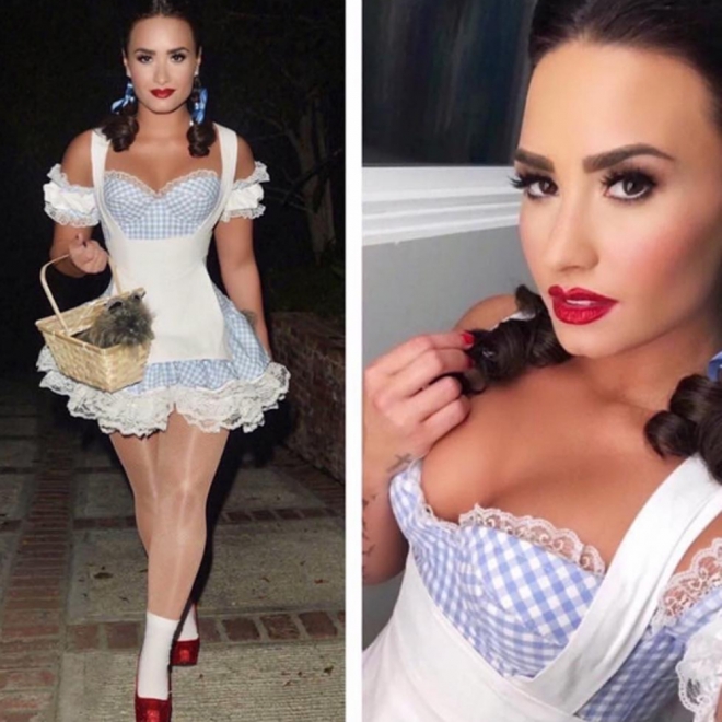 Demi Lovato, un sexy Halloween