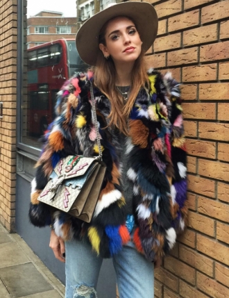 Chiara y los abrigos con estilo