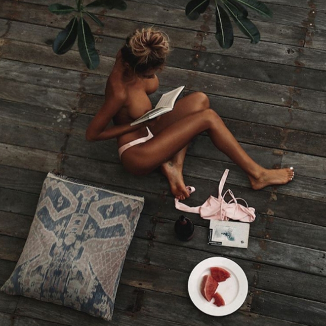 Sahara Ray y sus aficiones