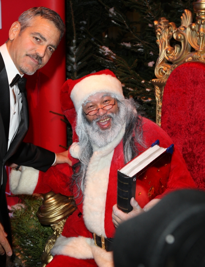 Famosos que adoran a Santa Claus: George Clooney