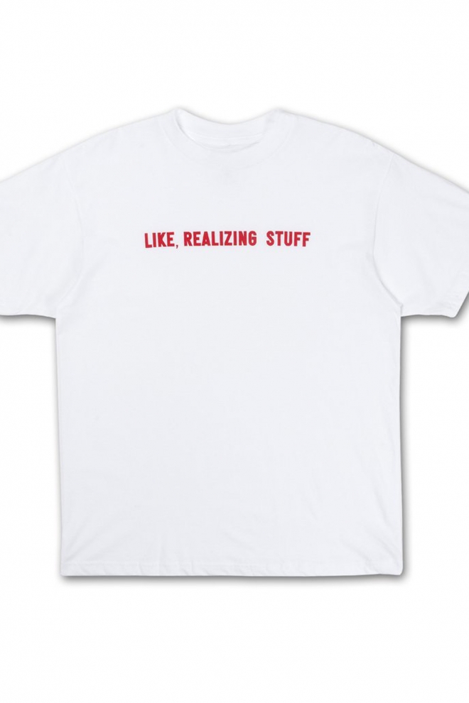 La camiseta con la frase favorita de Kylie Jenner