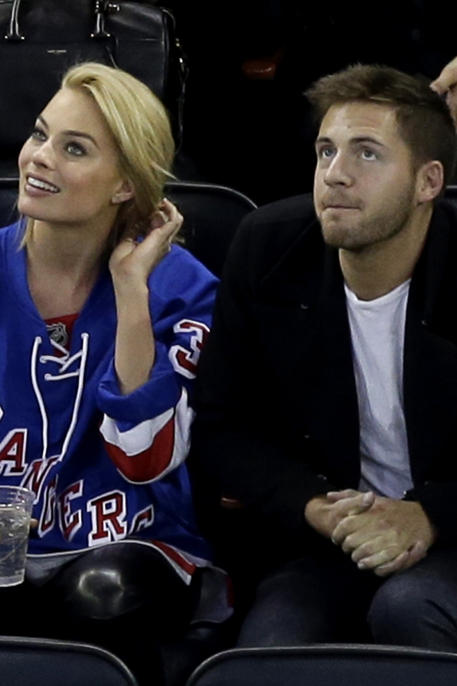 Margot Robbie y su marido, en pleno partido de baloncesto