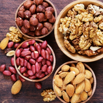 Alimentos con fibra: Nueces