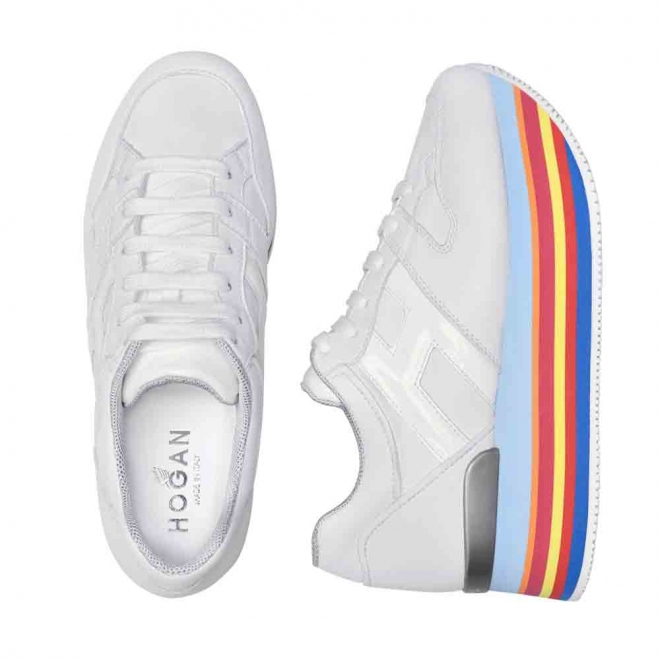Las sneakers que querrás llevar en 2017: Multicolor