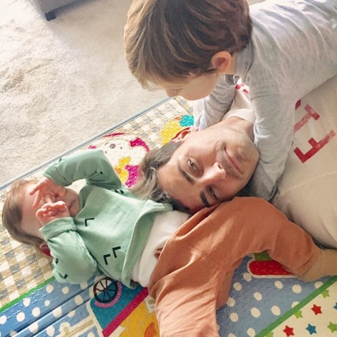 Iker Casillas y sus pequeños