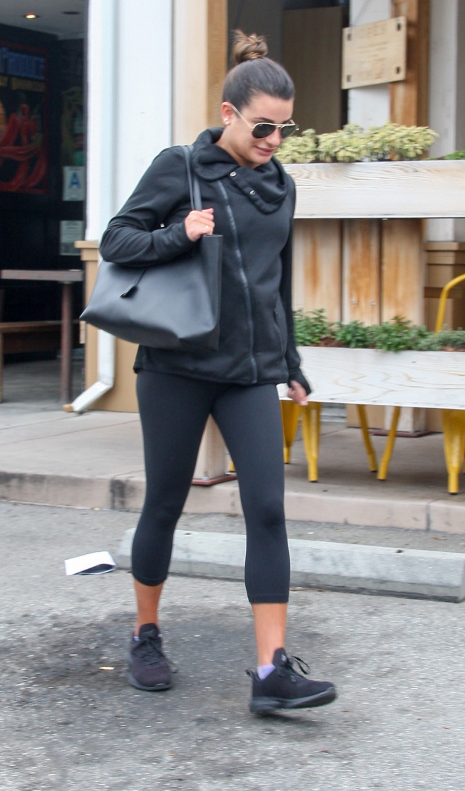 Famosas con leggins: Lea Michele y su look de deporte