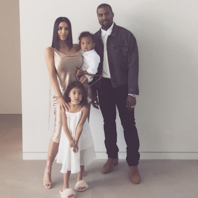 La Pascua de Kim Kardashian y Kanye West en familia