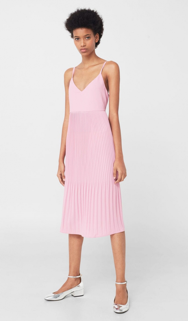 Vestidos de comunión para mamás: una propuesta de MANGO ideal