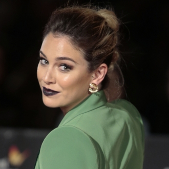 Peinados de Blanca Suárez: otro recogido en la parte media