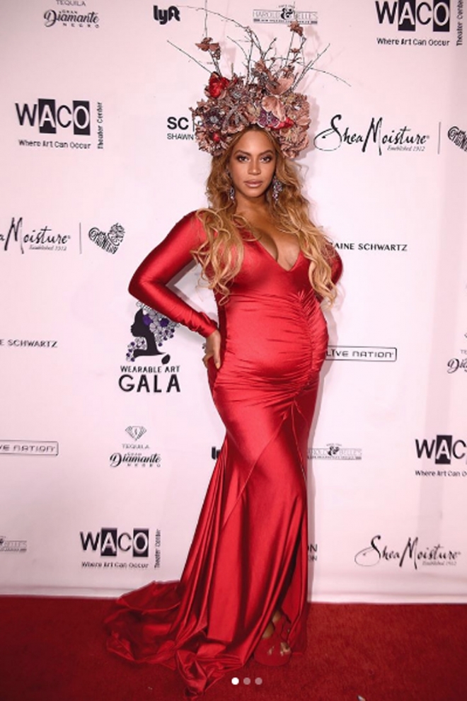 Beyoncé, espectacular y embarazadísima