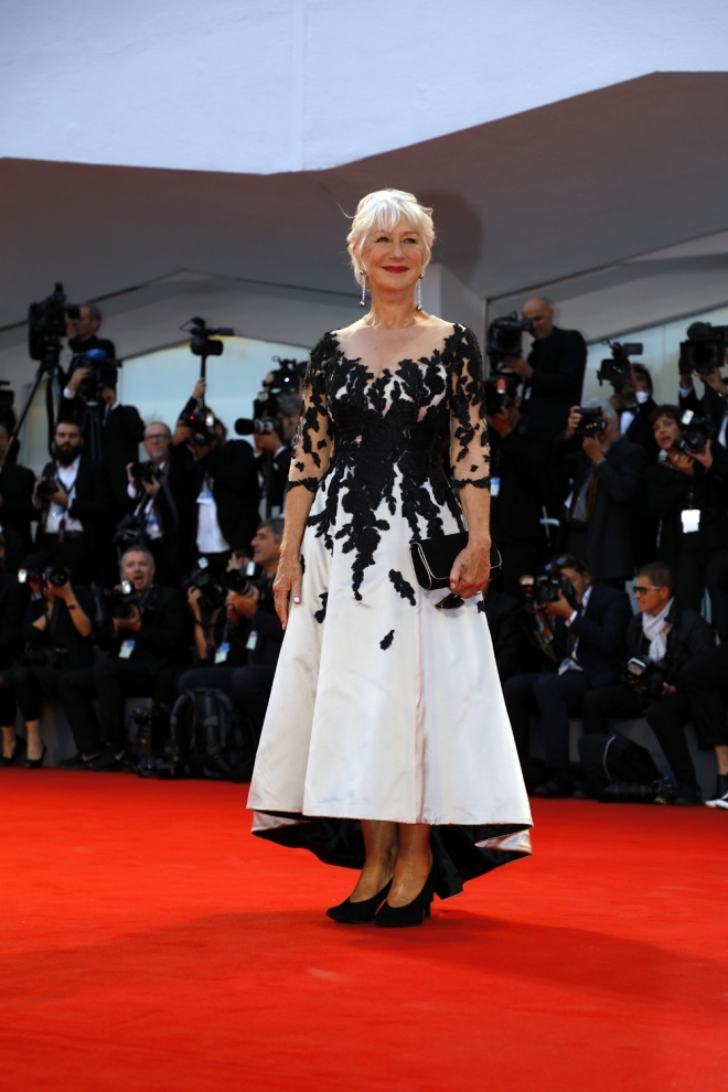 Helen Mirren, radiante en el Festival de Venecia 2017