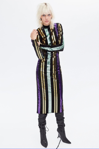 Vestido de lentejuelas a rayas de ZARA