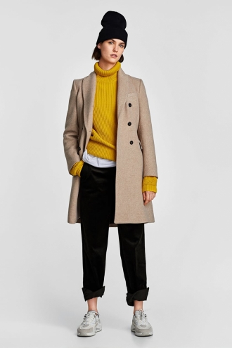 Abrigo de Zara entallado, ¡un clásico entre los clásicos!