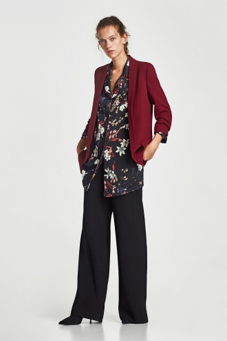 Look de ZARA elegante para ir a la oficina en 2018