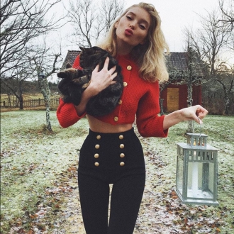 Nombres de gatos de famosos: Woody, el gato de Elsa Hosk