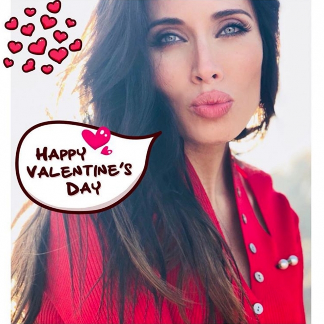 Pilar Rubio celebra San Valentín con sus seguidores