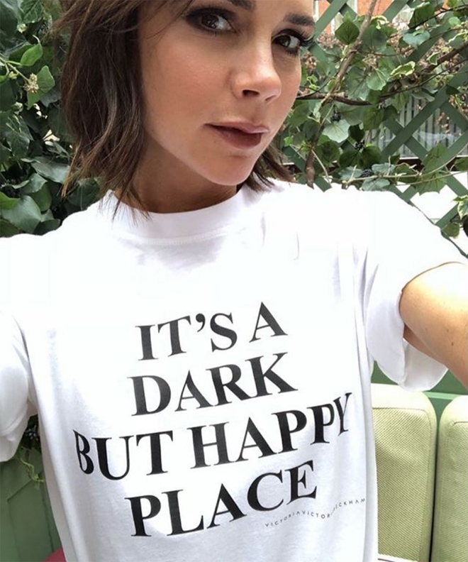 La camiseta con mensaje de Victoria Beckham