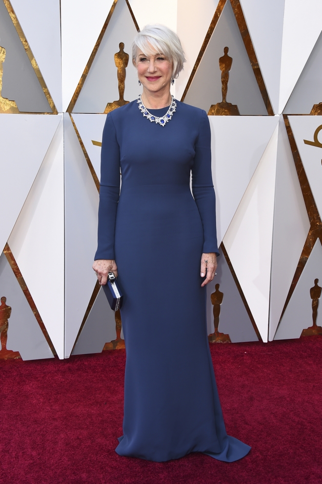 La sobriedad del look de Helen Mirren para los Oscars 2018