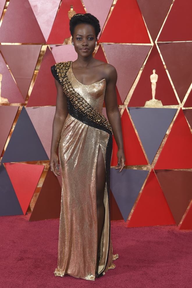 Lupita Nyong'o, toda una diosa en los Oscars 2018
