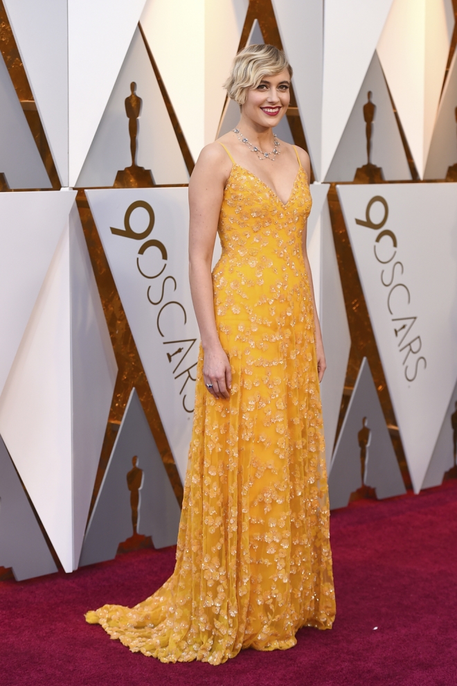El vestido brillante de Greta Gerwig para los Oscars 2018