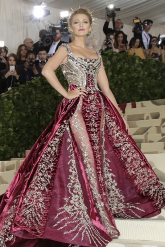 Blake Lively y el vestido más impresionante de la Gala Met 2018