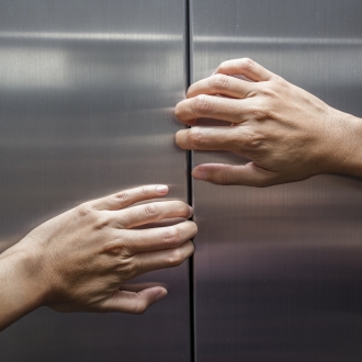 La claustrofobia es uno de los miedos más comunes