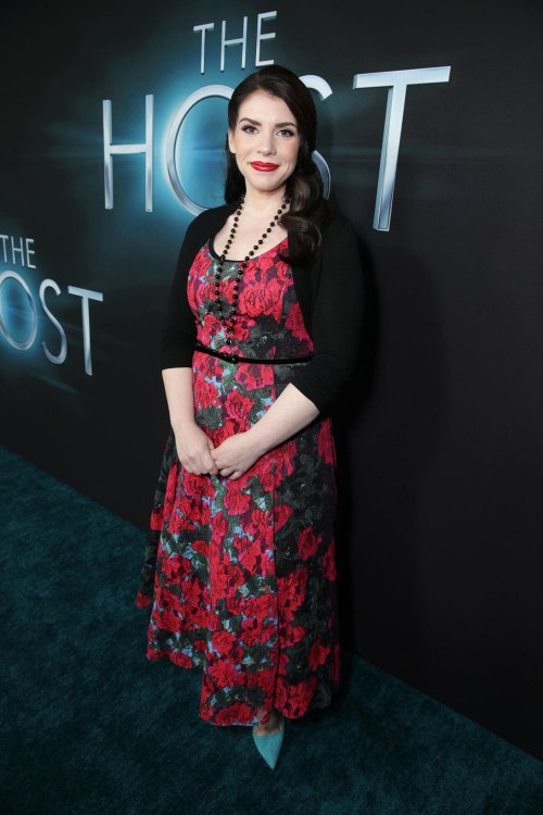 Stephenie Meyer en el estreno de 'The Host' en Los Ángeles