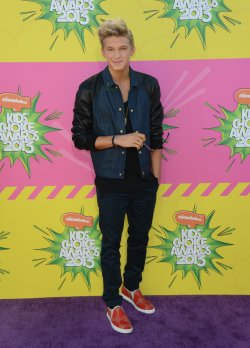 Cody Simpson en los Kids' Choice Awards 2013