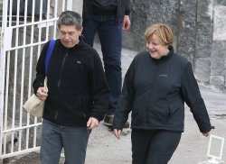 Angela Merkel y su marido, Joachim Sauer, durante su Semana Santa 2013 en Italia