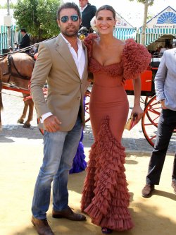 Los looks de las famosas en la Feria de Abril: Laura Sánchez