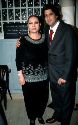 Sara Montiel junto a su último marido, Toni Hernández