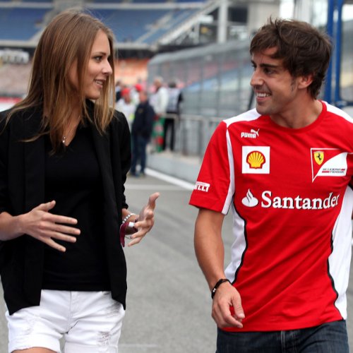 Dasha Kapustina, el principal apoyo de Fernando Alonso en la F1