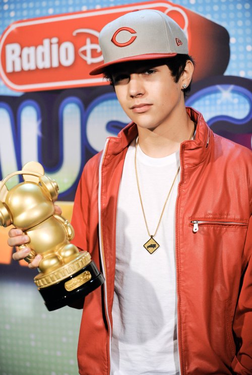 El guapo Austin Mahone triunfó en los Radio Disney Music Awards 2013