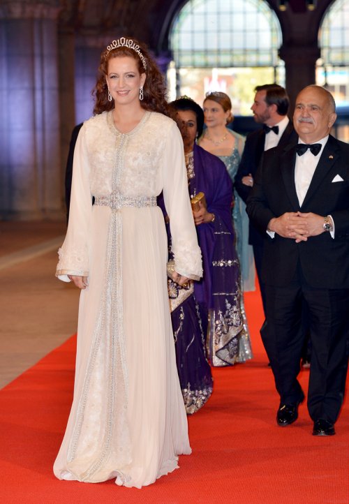 La reina consorte de Marruecos, Lalla Salma, durante la última cena organizada por Beatriz de Holanda como Reina