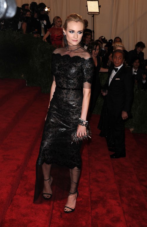 El look de Diane Kruger en la gala MET 2013 dedicada a la estética Punk