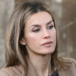 Las caras de Letizia: entre el sueño y el aburrimiento