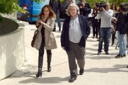 Familiares y amigos se reúnen para dar un último adiós a Constantino Romero