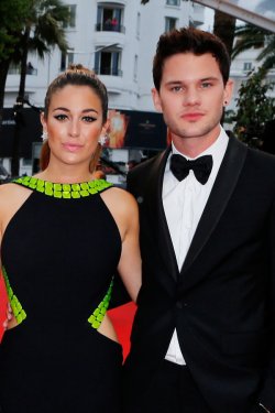 Blanca Suárez y Jeremy Irvine, en el Festival de Cannes 2013