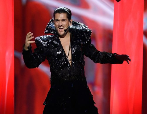 Festival de Eurovisión 2013: Rumanía, entre Drácula y Tino Casal