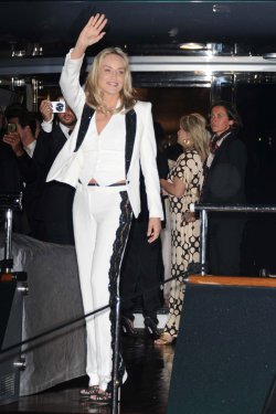 Pantalón de Sharon Stone en Cannes 2013