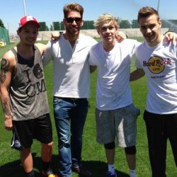 One Direction con Sergio Ramos: fans del Real Madrid