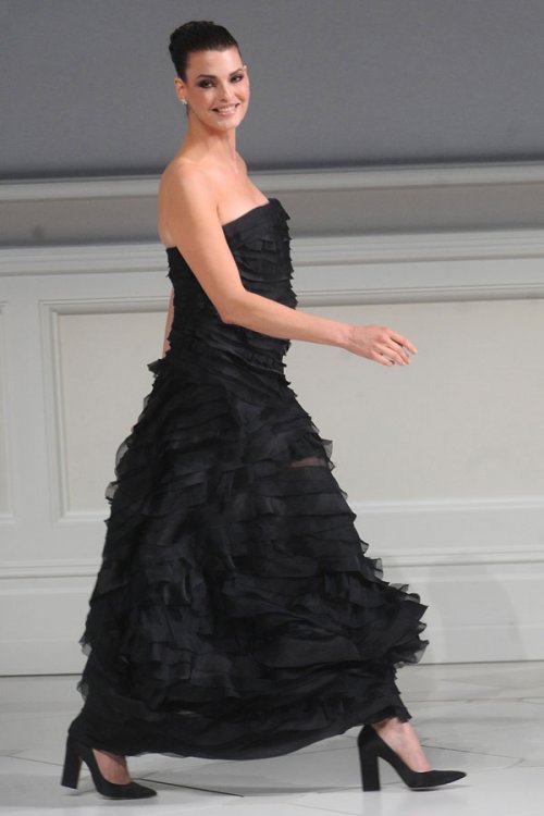 Linda Evangelista, el mejor vestido negro de fiesta de los CFDA 2013