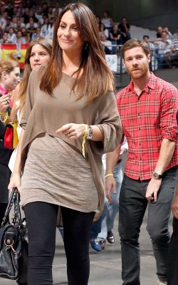 Xabi Alonso y su mujer, Nagore Aramburu, embarazada: guapos a rabiar