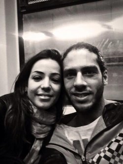 Foto en blanco y negro de Kristian y Sonia Walls, la pareja consolidada de GH 14