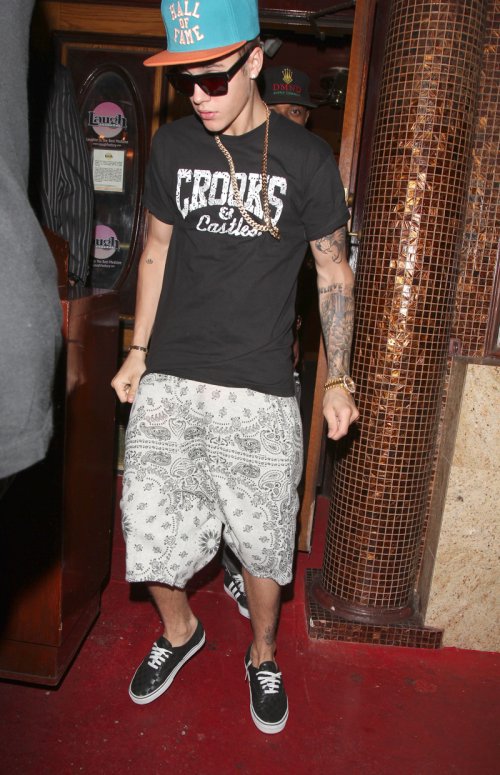Justin Bieber estrena tatuajes, su brazo izquierdo invadido