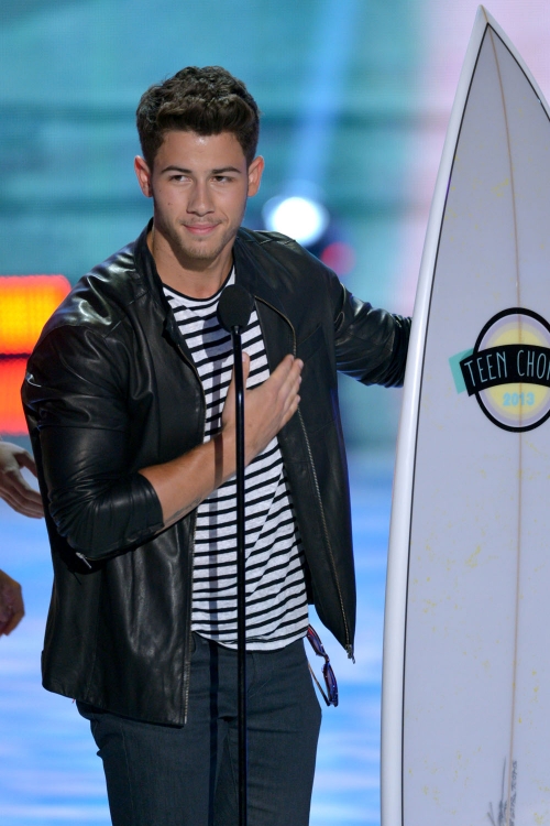 Nick Jonas ha agradecido el apoyo durante los Teen Choice Awards 2013